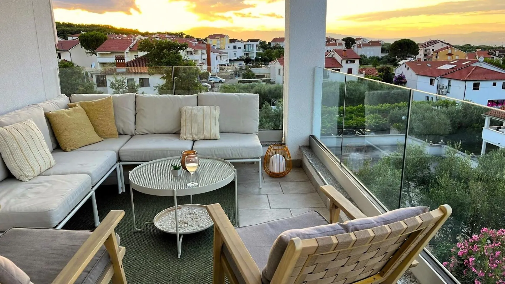 Apartment Manda 포라트